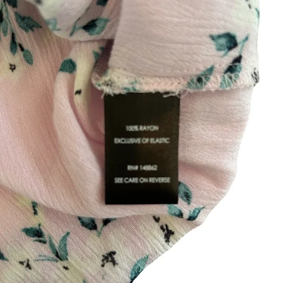 Floral Pink Button-Up Women's Top - Picture 7 of 9